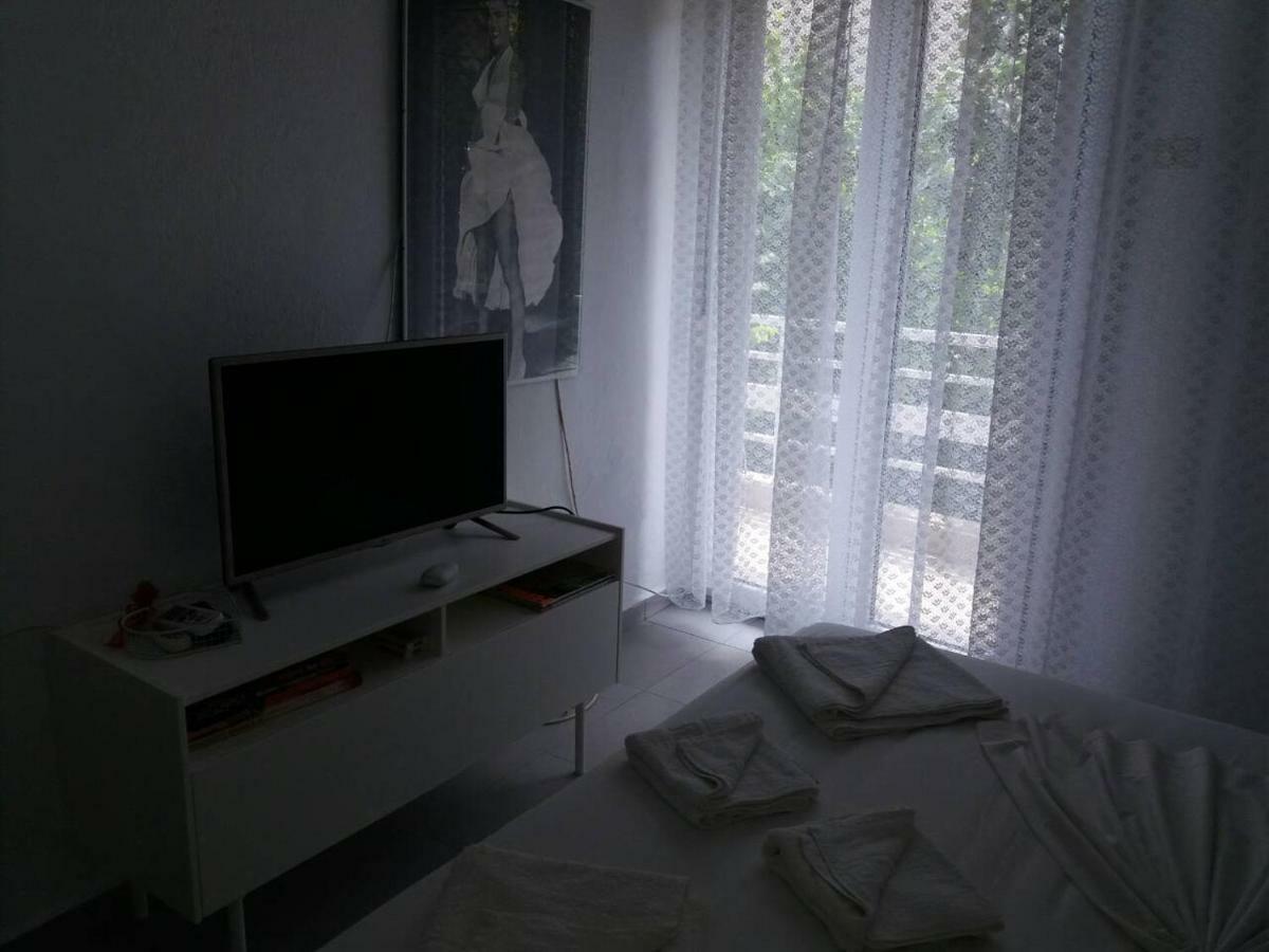 Mario'S Apartment เนโอสมาร์มาราส ภายนอก รูปภาพ